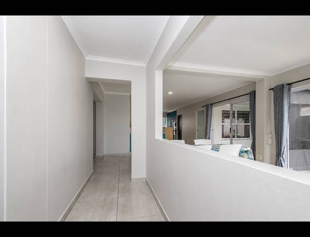 3 BEDROOM HOUSE FOR SALE IN SUNNINGDALE